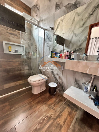 Imagem Casa com 3 Quartos à Venda, 183 m² em Jardim Murayama - Mogi Mirim Imagem Casa com 3 Quartos à Venda, 183 m² em Jardim Murayama - Mogi Mirim