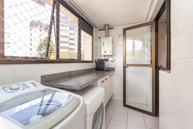 Imagem Imóvel com 3 Quartos à Venda, em Petrópolis - Porto Alegre Imagem Imóvel com 3 Quartos à Venda, em Petrópolis - Porto Alegre