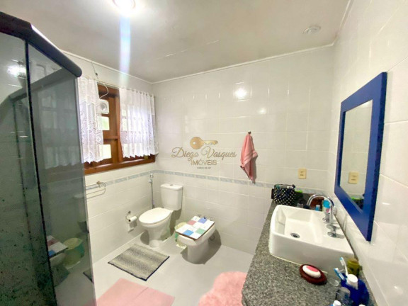 Imagem Casa com 4 Quartos à Venda, 160 m² em Quebra Frascos - Teresópolis Imagem Casa com 4 Quartos à Venda, 160 m² em Quebra Frascos - Teresópolis