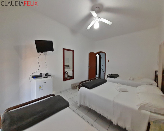 Imagem Imóvel com 5 Quartos para Alugar, 320 m² em Canto Do Forte - Praia Grande Imagem Imóvel com 5 Quartos para Alugar, 320 m² em Canto Do Forte - Praia Grande