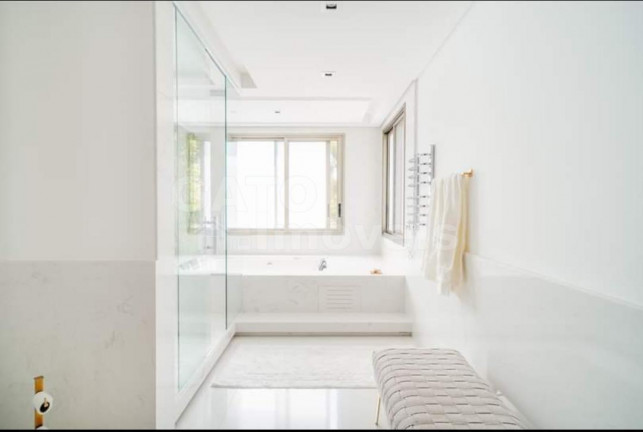 Imagem Casa com 8 Quartos à Venda, 1.164 m² em Alphaville - Santana De Parnaíba
