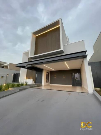 Casa de Condomínio com 3 Quartos à Venda, 224 m² em Ribeirão Do Lipa - Cuiabá