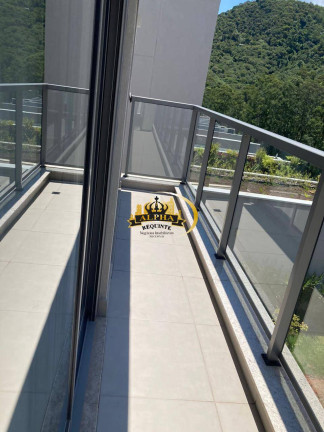 Imagem Casa de Condomínio com 3 Quartos à Venda, 220 m² em Tamboré - Santana De Parnaíba Imagem Casa de Condomínio com 3 Quartos à Venda, 220 m² em Tamboré - Santana De Parnaíba
