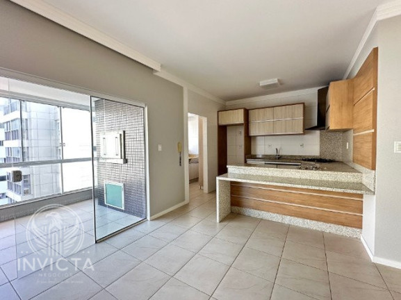 Apartamento com 2 Quartos à Venda, 110 m² em Centro - Balneário Camboriú