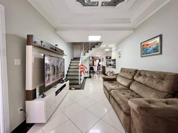 Casa com 3 Quartos à Venda, 161 m² em Aviação - Praia Grande