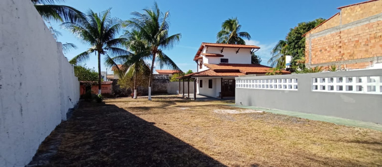 Imagem Casa com 3 Quartos à Venda, 6.982 m² em Centro - Lauro De Freitas