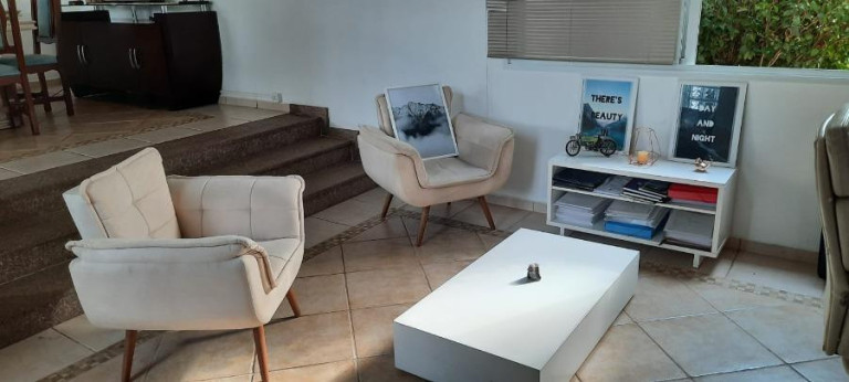 Imagem Sobrado com 1 Quarto à Venda, 120 m² em Jacaré - Cabreúva