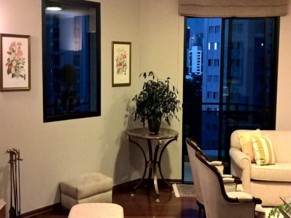 Imagem Imóvel com 4 Quartos à Venda, 205 m² em Vila Nova Conceição - São Paulo Imagem Imóvel com 4 Quartos à Venda, 205 m² em Vila Nova Conceição - São Paulo