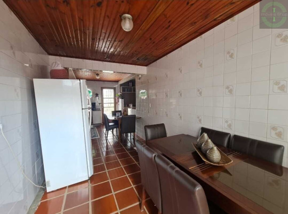 Imagem Casa com 4 Quartos à Venda, 165 m² em Contorno - Ponta Grossa