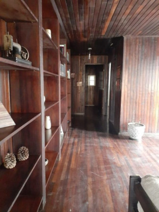 Imagem Casa com 3 Quartos à Venda, 360 m² em Imbetiba - Macaé