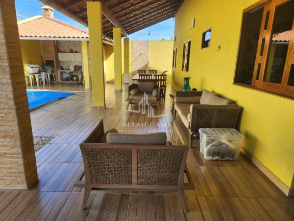 Imagem Casa com 3 Quartos à Venda, 195 m² em Massagueira - Marechal Deodoro