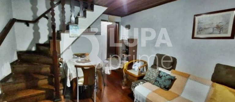 Imagem Casa com 7 Quartos à Venda, 160 m² em Jardim Brasil - São Paulo Imagem Casa com 7 Quartos à Venda, 160 m² em Jardim Brasil - São Paulo