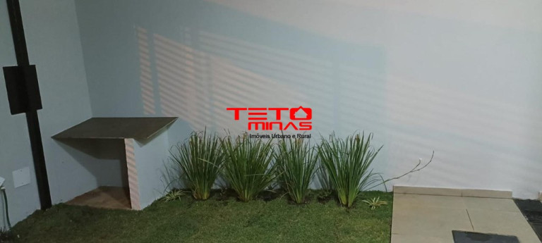 Imagem Casa com 2 Quartos à Venda, 82 m² em Jardim São Lourenço - Senhora De Oliveira Imagem Casa com 2 Quartos à Venda, 82 m² em Jardim São Lourenço - Senhora De Oliveira
