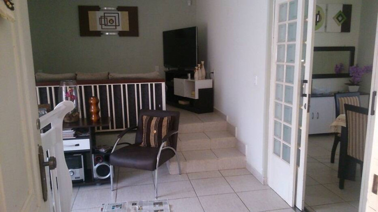 Imagem Casa com 2 Quartos à Venda, 200 m² em Votorantim Imagem Casa com 2 Quartos à Venda, 200 m² em Votorantim