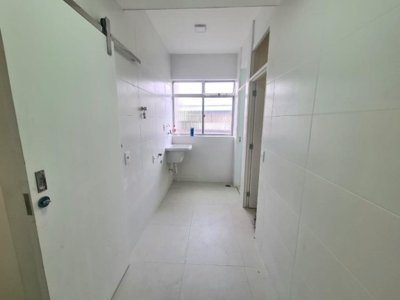 Imagem Apartamento com 3 Quartos à Venda,  em Copacabana - Rio De Janeiro