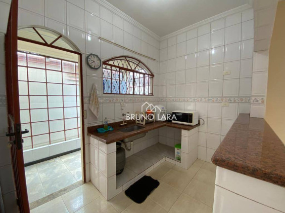 Imagem Casa com 6 Quartos à Venda, 300 m² em Jardim Das Roseiras - Igarapé Imagem Casa com 6 Quartos à Venda, 300 m² em Jardim Das Roseiras - Igarapé