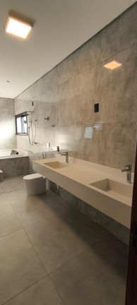 Imagem Casa com 3 Quartos à Venda, 528 m² em Jardim Residencial Saint Patrick - Sorocaba Imagem Casa com 3 Quartos à Venda, 528 m² em Jardim Residencial Saint Patrick - Sorocaba