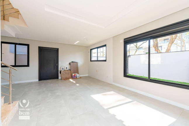 Imagem Sobrado com 3 Quartos à Venda, 187 m² em água Verde - Curitiba