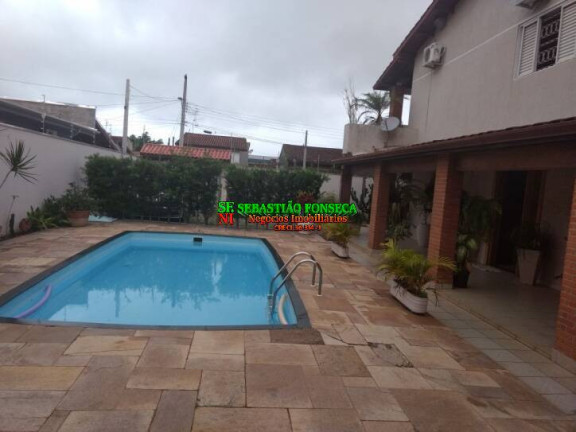 Imagem Casa com 4 Quartos à Venda, 400 m² em Caraguatatuba