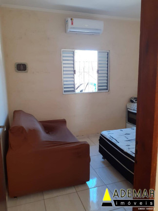 Imagem Casa com 2 Quartos à Venda, 126 m² em Mongaguá
