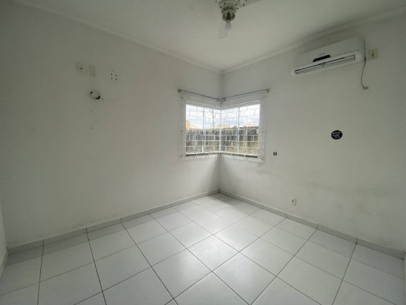 Imagem Casa com 2 Quartos à Venda, 75 m² em Universitário - Tijucas