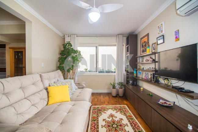 Apartamento com 2 Quartos à Venda, 73 m² em Auxiliadora - Porto Alegre