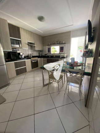 Imagem Casa com 3 Quartos à Venda, 213 m² em Rodolfo Teófilo - Fortaleza Imagem Casa com 3 Quartos à Venda, 213 m² em Rodolfo Teófilo - Fortaleza