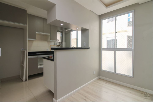 Imagem Imóvel com 2 Quartos à Venda, em Vila Nova - Porto Alegre Imagem Imóvel com 2 Quartos à Venda, em Vila Nova - Porto Alegre
