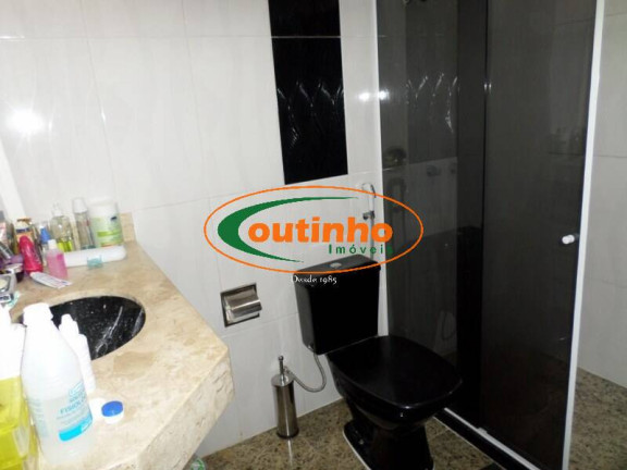Imagem Casa com 3 Quartos à Venda, 180 m² em Vila Isabel - Rio De Janeiro Imagem Casa com 3 Quartos à Venda, 180 m² em Vila Isabel - Rio De Janeiro