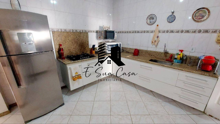 Imagem Casa com 3 Quartos à Venda, 210 m² em Colonial - Contagem
