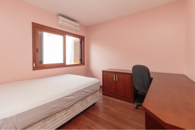 Imagem Casa com 3 Quartos à Venda, 213 m² em Chácara Das Pedras - Porto Alegre