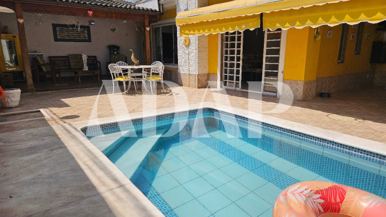 Imagem Casa com 3 Quartos à Venda, 250 m² em Vargem Pequena - Rio De Janeiro Imagem Casa com 3 Quartos à Venda, 250 m² em Vargem Pequena - Rio De Janeiro