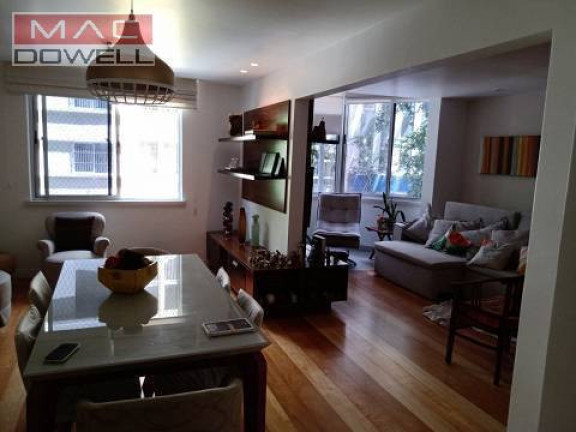 Imagem Apartamento com 3 Quartos à Venda, 172 m² em Leme / Rio De Janeiro / Rj - Rio De Janeiro Imagem Apartamento com 3 Quartos à Venda, 172 m² em Leme / Rio De Janeiro / Rj - Rio De Janeiro