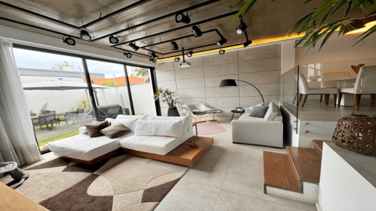 Casa com 3 Quartos à Venda, 192 m² em Jardim Aeroporto - São Paulo