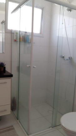 Imagem Apartamento com 2 Quartos à Venda,  em Bauru