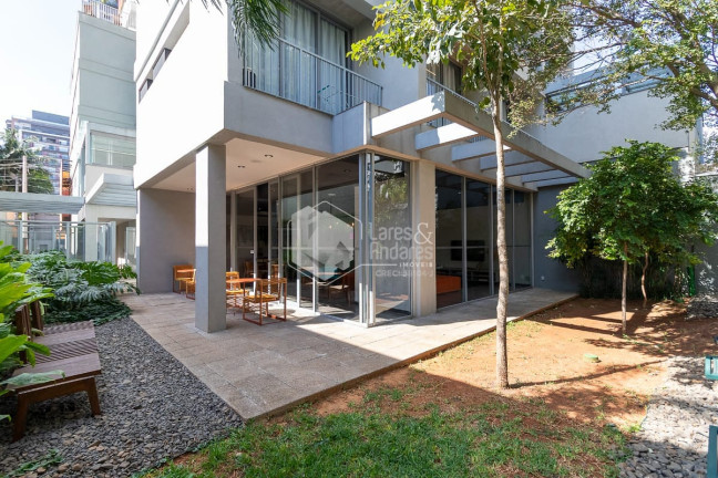 Imagem Imóvel com 1 Quarto à Venda, 22 m² em Indianópolis - São Paulo Imagem Imóvel com 1 Quarto à Venda, 22 m² em Indianópolis - São Paulo