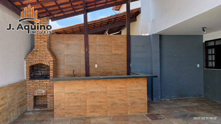 Imagem Casa com 4 Quartos à Venda, 135 m² em Sapiranga-coité - Fortaleza Imagem Casa com 4 Quartos à Venda, 135 m² em Sapiranga-coité - Fortaleza