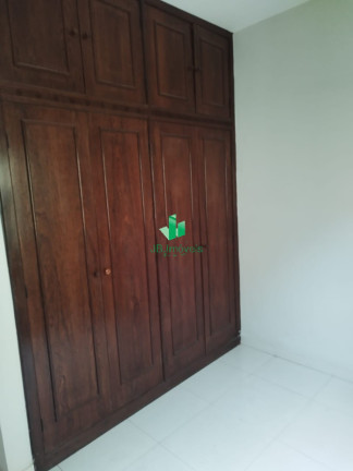 Imagem Casa com 4 Quartos para Alugar, 100 m² em Funcionarios - Montes Claros Imagem Casa com 4 Quartos para Alugar, 100 m² em Funcionarios - Montes Claros