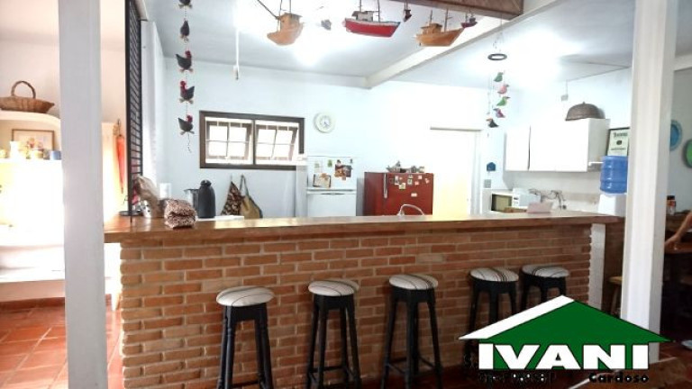 Imagem Casa com 4 Quartos para Temporada, 300 m² em Itaguá - Ubatuba Imagem Casa com 4 Quartos para Temporada, 300 m² em Itaguá - Ubatuba