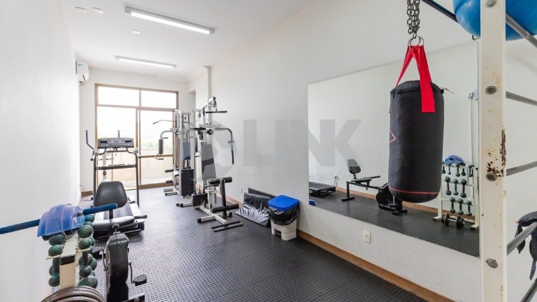 Imagem Apartamento com 3 Quartos à Venda, 81 m² em Petrópolis - Porto Alegre Imagem Apartamento com 3 Quartos à Venda, 81 m² em Petrópolis - Porto Alegre