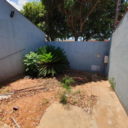 Imagem Casa com 2 Quartos à Venda, 90 m² em Jardim Santa Clara - Lins
