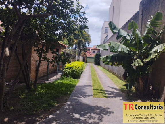Imagem Casa com 3 Quartos à Venda, 1.700 m² em Turf Club - Campos Dos Goytacazes