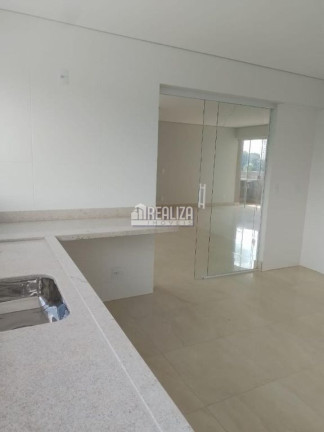 Imagem Apartamento com 3 Quartos à Venda, 128 m² em Conjunto Frei Eugênio - Uberaba Imagem Apartamento com 3 Quartos à Venda, 128 m² em Conjunto Frei Eugênio - Uberaba