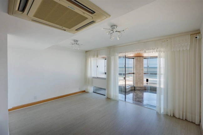 Imagem Apartamento com 3 Quartos para Alugar, 195 m² em Centro - Balneário Camboriú Imagem Apartamento com 3 Quartos para Alugar, 195 m² em Centro - Balneário Camboriú