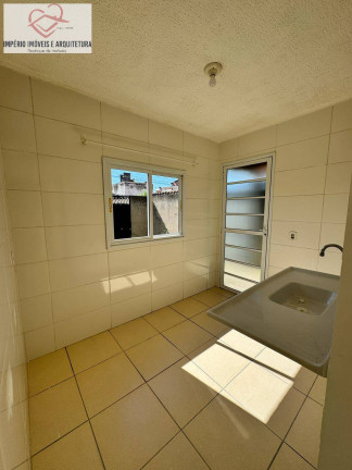 Imagem Casa com 2 Quartos à Venda, em Travessão - Caraguatatuba Imagem Casa com 2 Quartos à Venda, em Travessão - Caraguatatuba