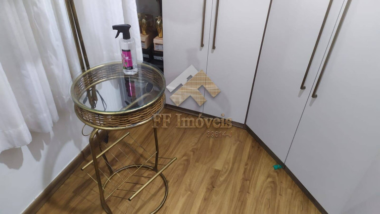 Imagem Casa com 4 Quartos à Venda, 250 m² em São Carlos