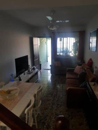 Imagem Casa com 2 Quartos à Venda, 83 m² em Flórida - Praia Grande Imagem Casa com 2 Quartos à Venda, 83 m² em Flórida - Praia Grande