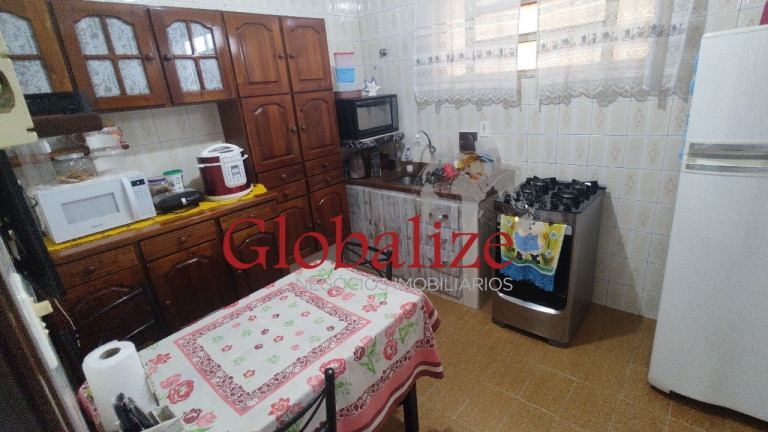 Imagem Imóvel com 2 Quartos à Venda, 69 m² em Embaré - Santos