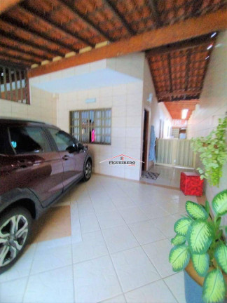 Imagem Casa com 3 Quartos à Venda, 120 m² em Canto Do Forte - Praia Grande