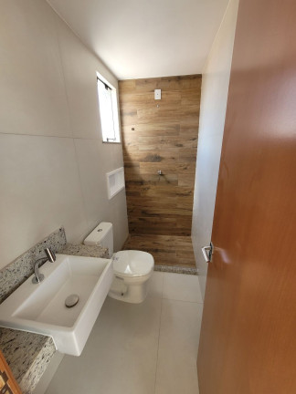 Imagem Casa com 4 Quartos à Venda, 275 m² em Jardim Limoeiro - Camaçari Imagem Casa com 4 Quartos à Venda, 275 m² em Jardim Limoeiro - Camaçari